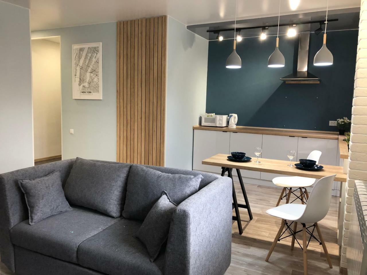 Студия "Loft" Apartment Pavlodar Bagian luar foto